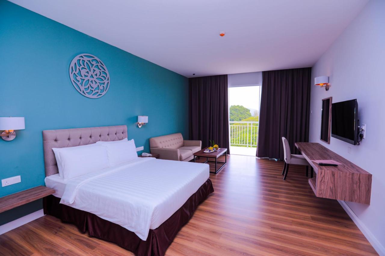 Hotel Casuarina@Куала-Кангсар Экстерьер фото